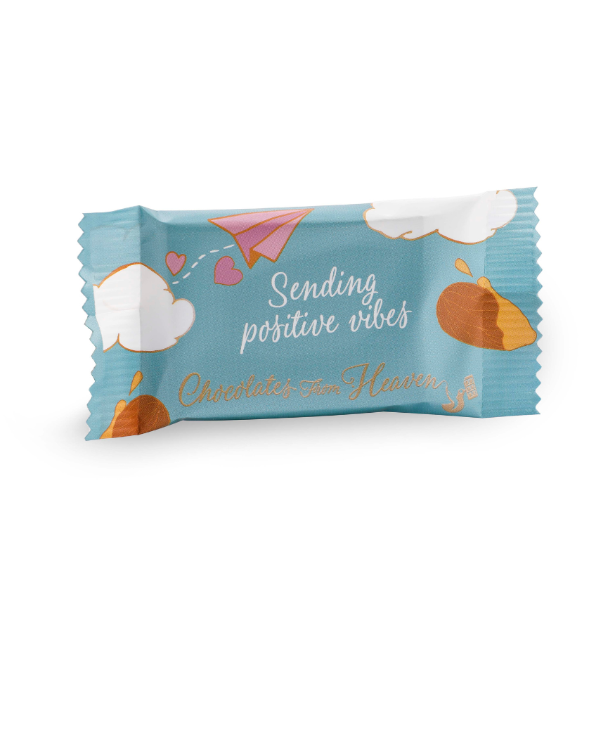Chocolates from heaven little chocolates with quote kleine chocolaatjes met quotes bio fairtrade melkchocolade amandel karamel zeezout milk chocolate almond caramel seasalt Sending positive vibes