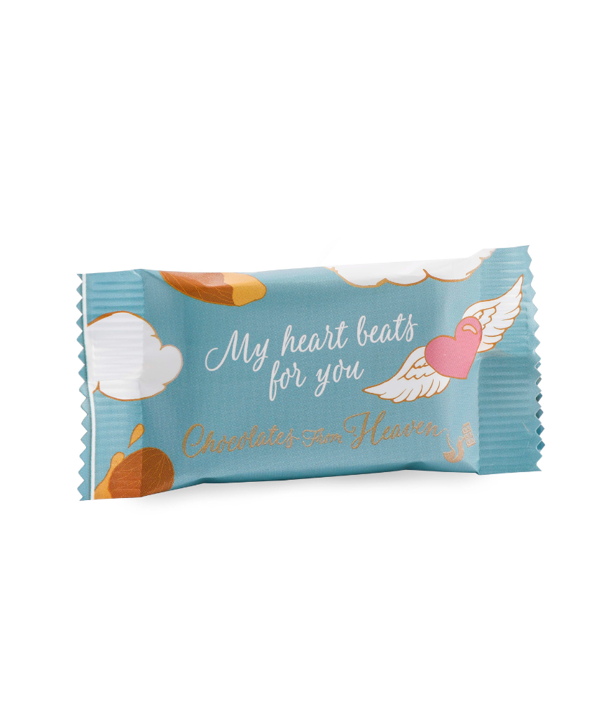 Chocolates from heaven little chocolates with quote kleine chocolaatjes met quotes bio fairtrade melkchocolade amandel karamel zeezout milk chocolate almond caramel seasalt my heart beats for you